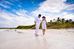 Caribbean Weddings: Put Your Toes in the Sand